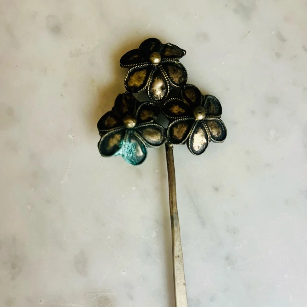 Antique Vintage 1920s 30s Art Deco Silver Floral Hairpin